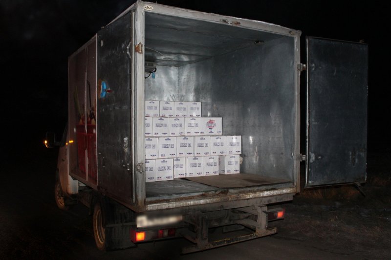 В отделе МВД России «Катайский» возбуждено уголовное дело по факту хранения и транспортировки немаркированной алкогольной продукции
